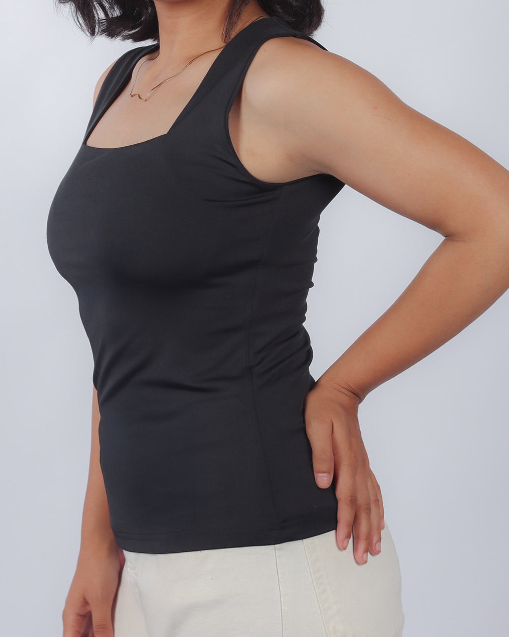 Straight Cut Sleeveless Tee – Soft Everyday Basic Black