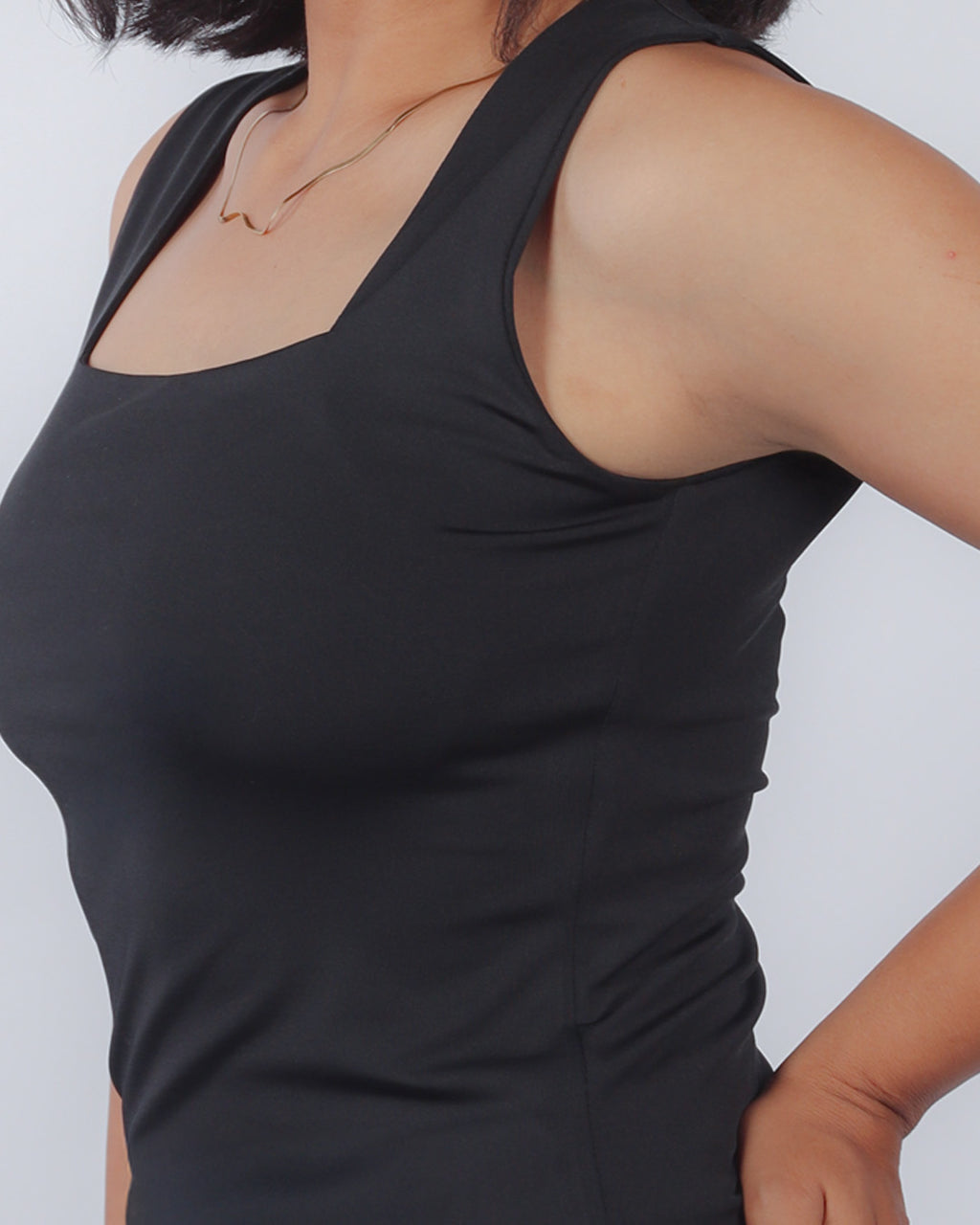 Straight Cut Sleeveless Tee – Soft Everyday Basic Black