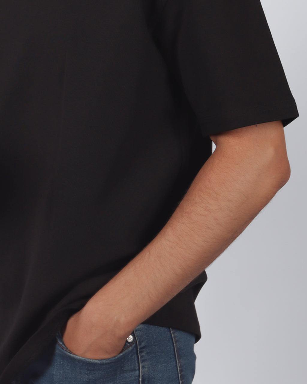 Unisex Oversized Short-Sleeve T-Shirt - Black